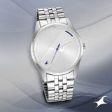 Fastrack Stunners Quartz Analog Men’s Watch NT3277SM01